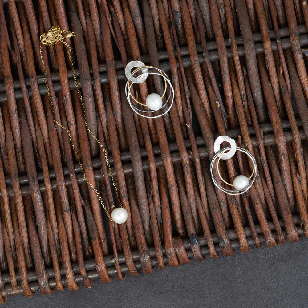 Floating Pearl Necklace - Gold Filled Minimalist Design