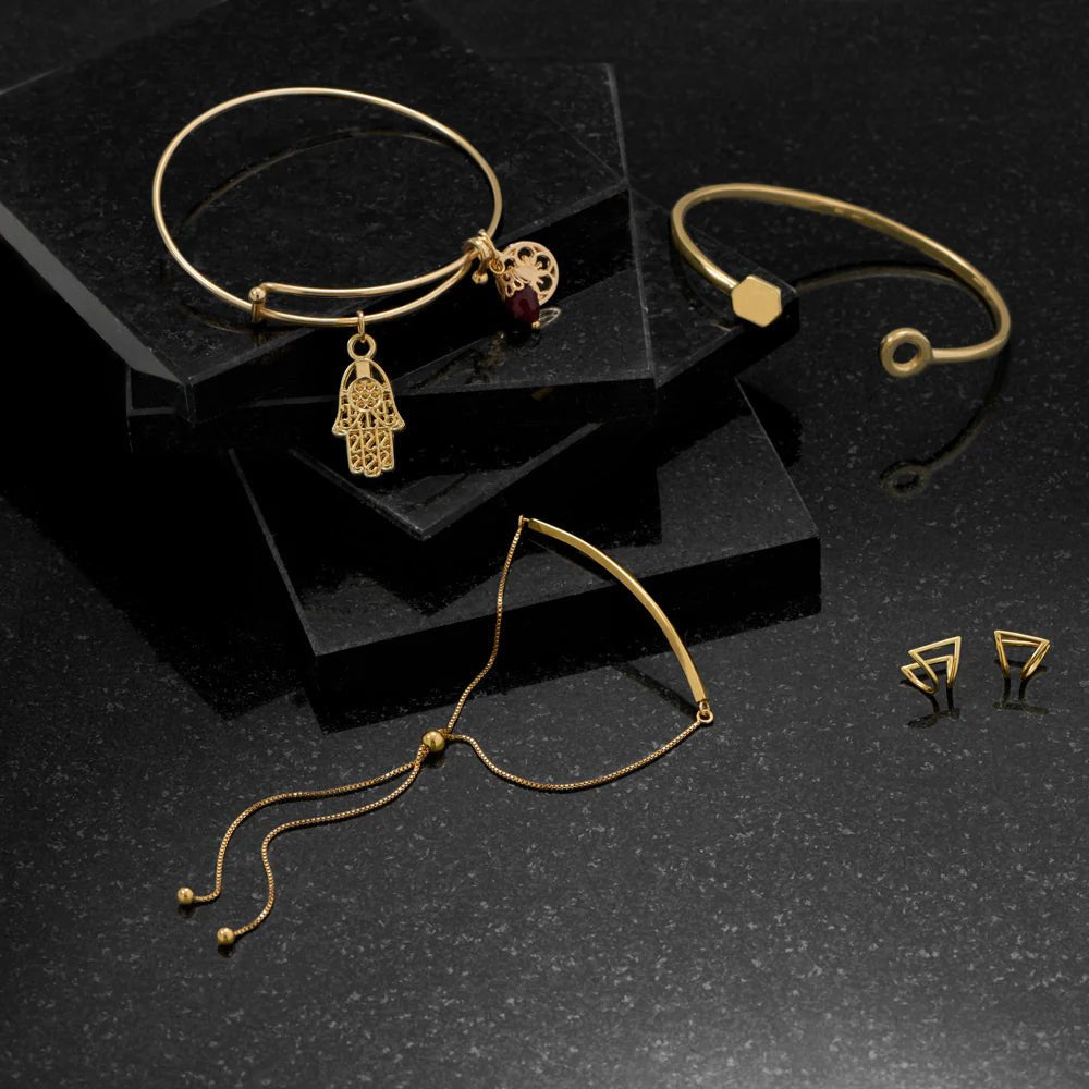 14 Karat Gold Plated Sterling Silver Bar Friendship Bolo Bracelet, Adjustable Box Chain, 9.25 Inch, 2mm x 47mm Polished Bar