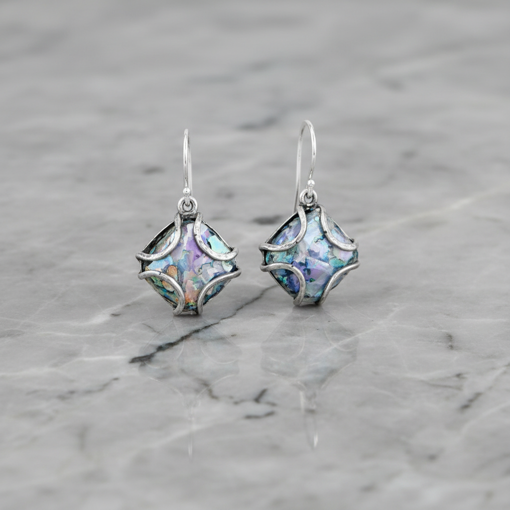 鮑魚貝殼耳環 - 灰色大理石背景