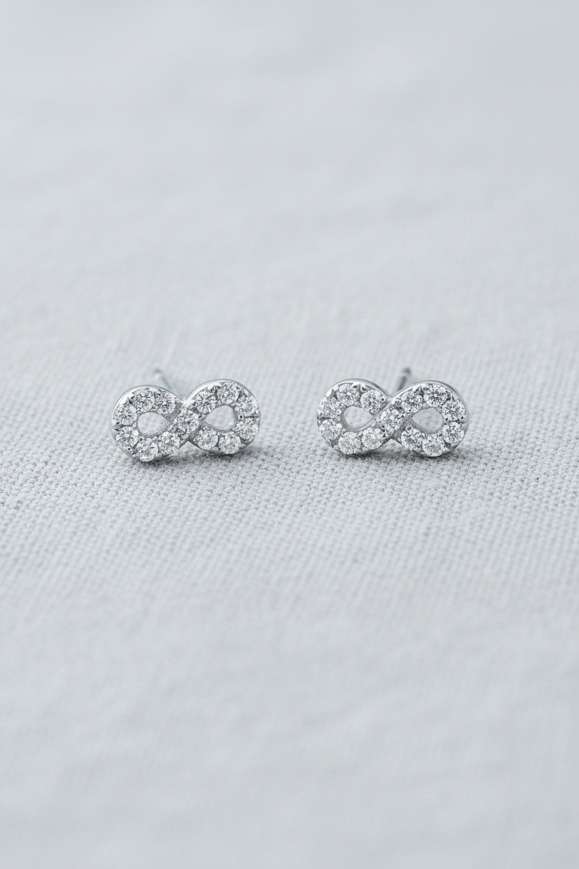 Pale Grey Linen Rhodium Infinity CZ